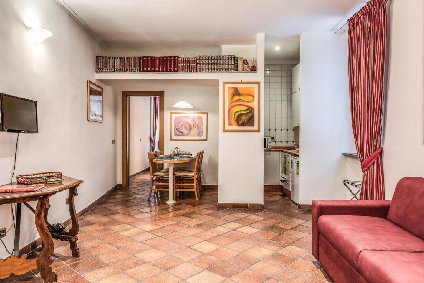 Cozy Flat In Trevi Fountain Apartment โรม ภายนอก รูปภาพ